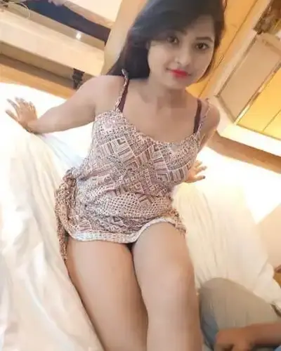 Call Girls in Chandausi